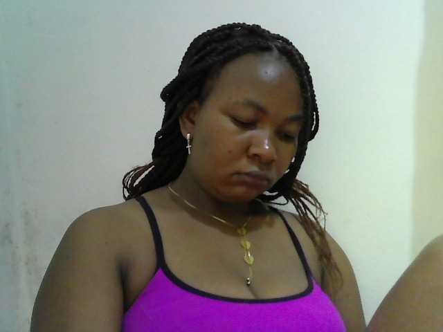 africanqueen2 webcam bongacams model stream image