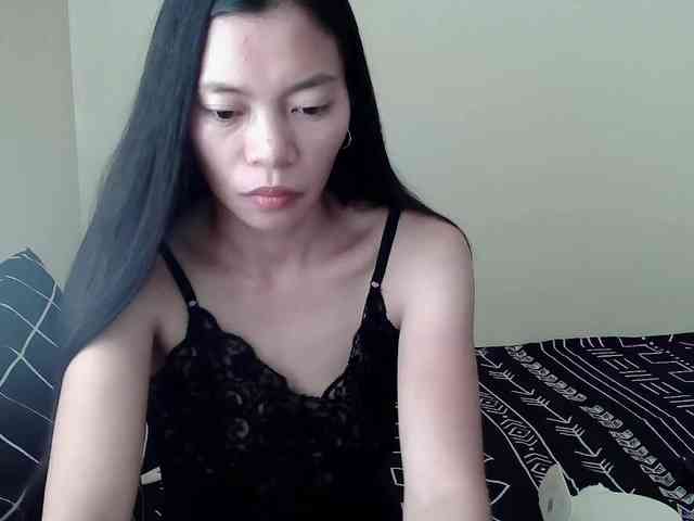 avapinay webcam