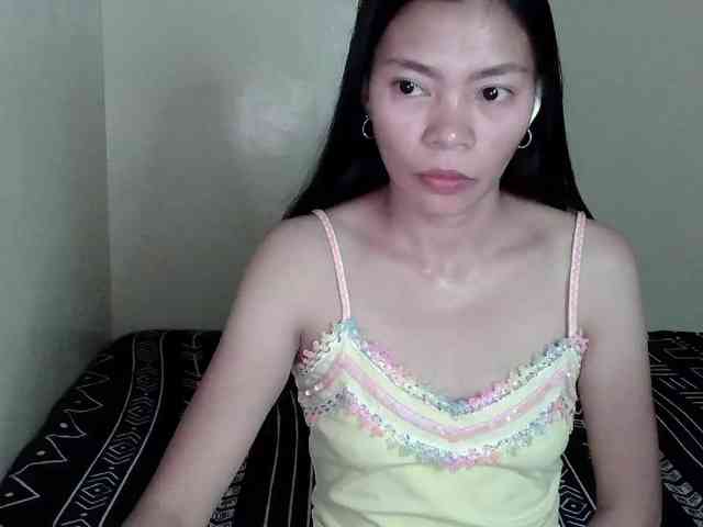 avapinay webcam