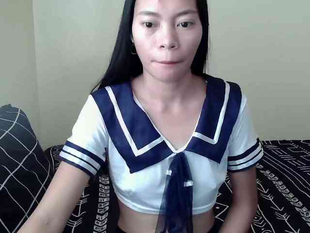 avapinay webcam