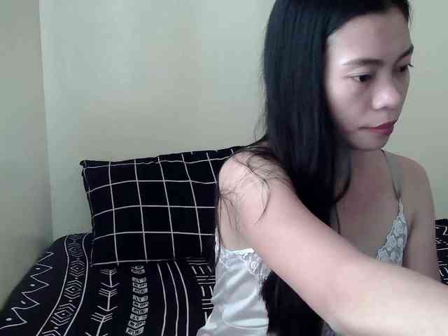avapinay webcam
