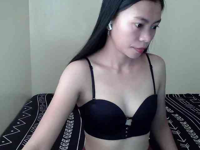 avapinay webcam