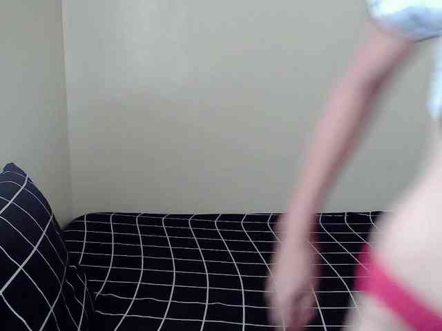 avapinay webcam