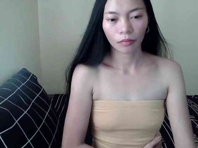 avapinay webcam