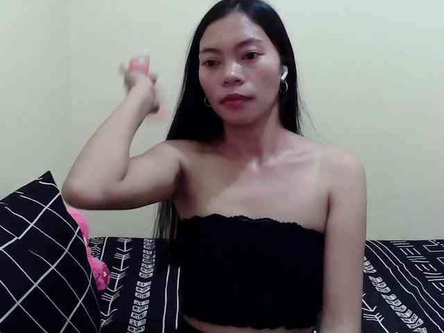 avapinay webcam