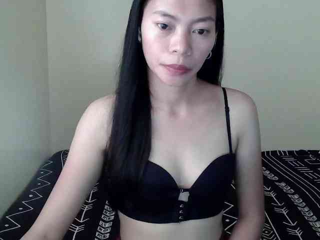 avapinay webcam