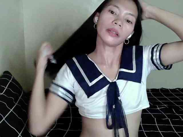 avapinay webcam