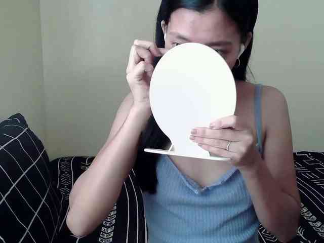 avapinay webcam