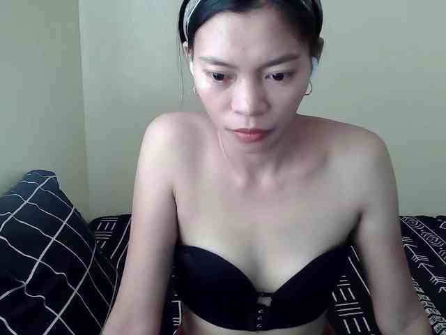 avapinay webcam