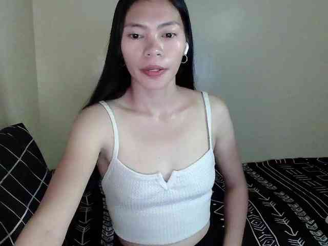 avapinay webcam