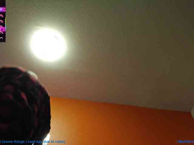 Hydro-BlastZ Live Webcam on BongaCams
