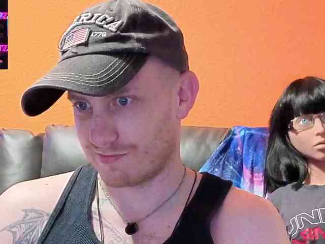Hydro-BlastZ Live Webcam on BongaCams