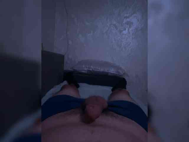 Dmitriy55664 Live Webcam on BongaCams