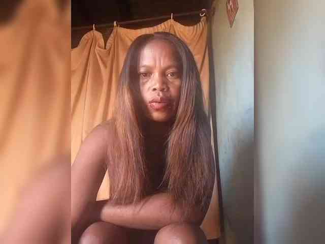 KellyhBerry webcam