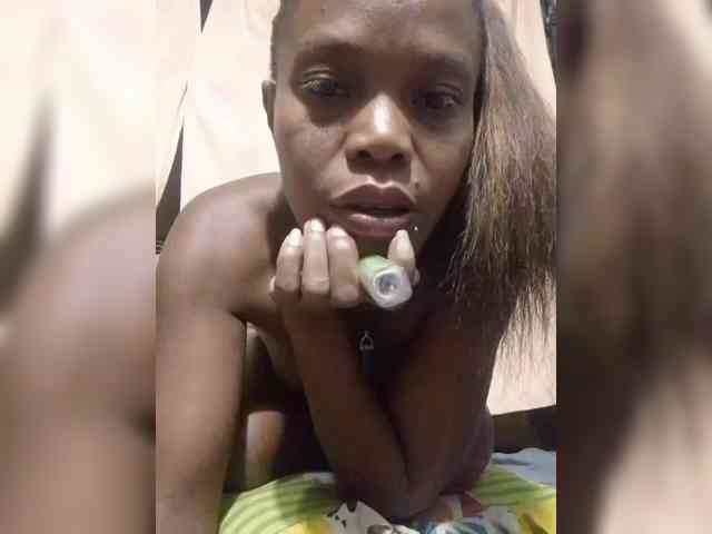 KellyhBerry webcam
