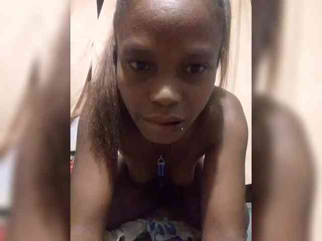KellyhBerry webcam