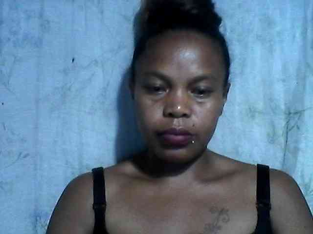 KellyhBerry webcam