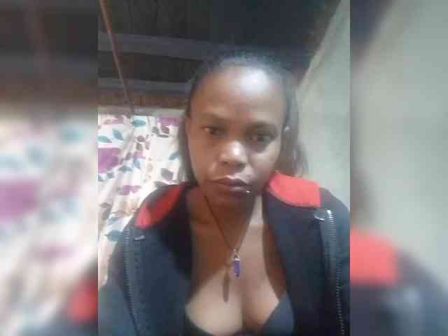 KellyhBerry webcam