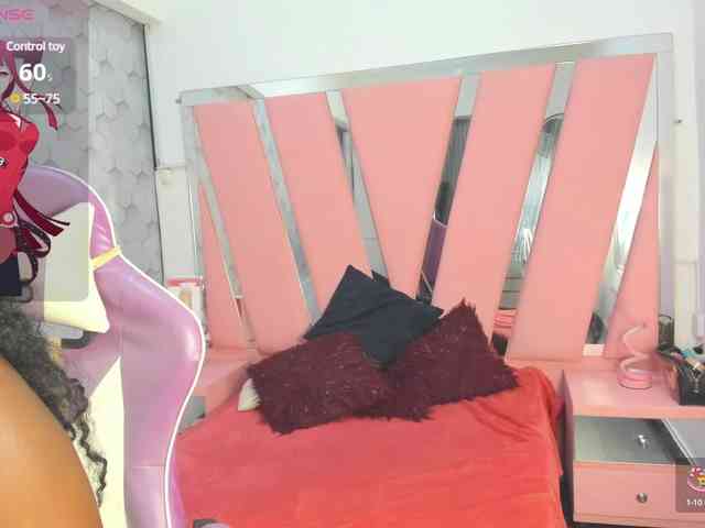 karolebonyy1 Live Webcam on BongaCams