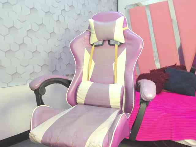 karolebonyy1 webcam