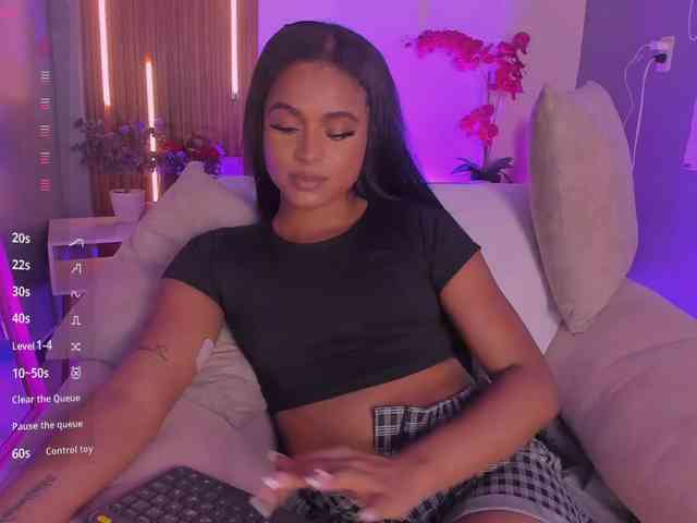 Anyelin-miller Live Webcam on BongaCams