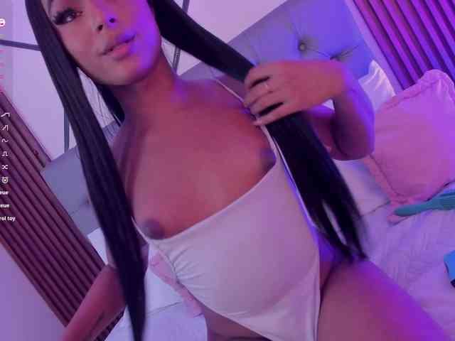 Anyelin-miller Live Webcam on BongaCams