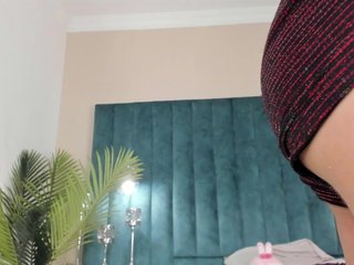 AmmyPierce Porn Show