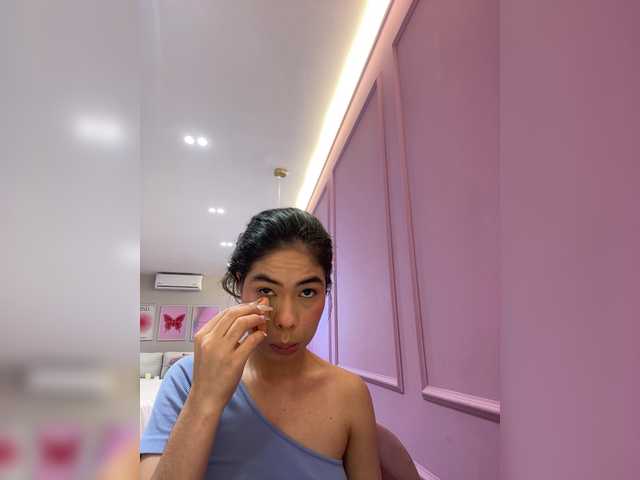 LeiaStone live cam profile