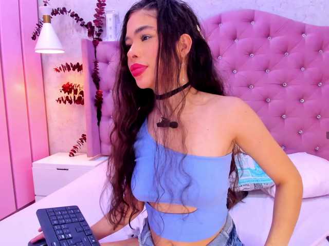  LeiaStone chat room