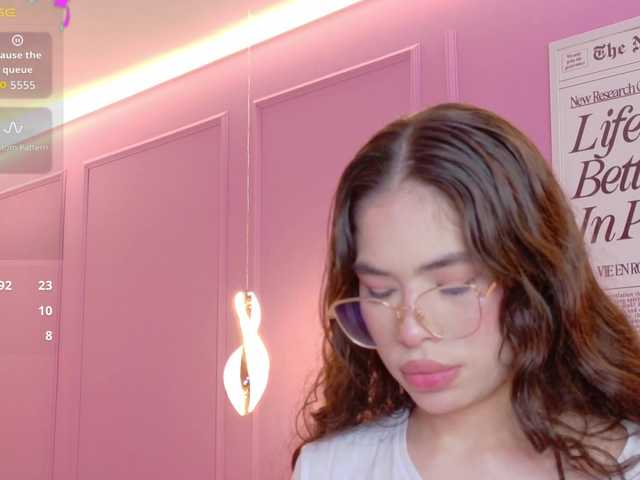 LeiaStone from BongaCams
