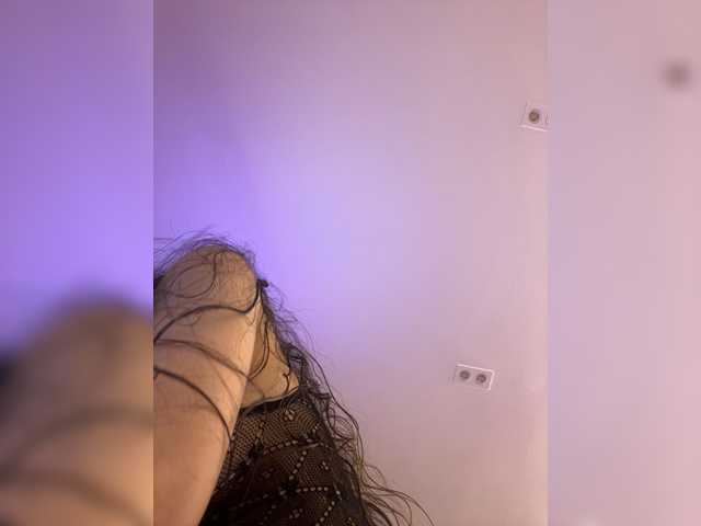 LeiaStone's BongaCams show and profile