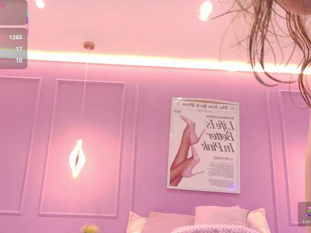 LeiaStone's BongaCams show and profile