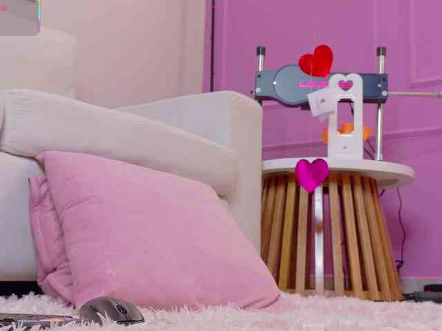 LeiaStone Live Webcam on BongaCams