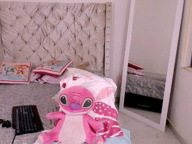 bonniebakerr's BongaCams show and profile