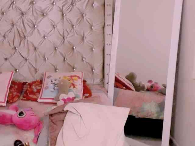 bonniebakerr Live Webcam on BongaCams