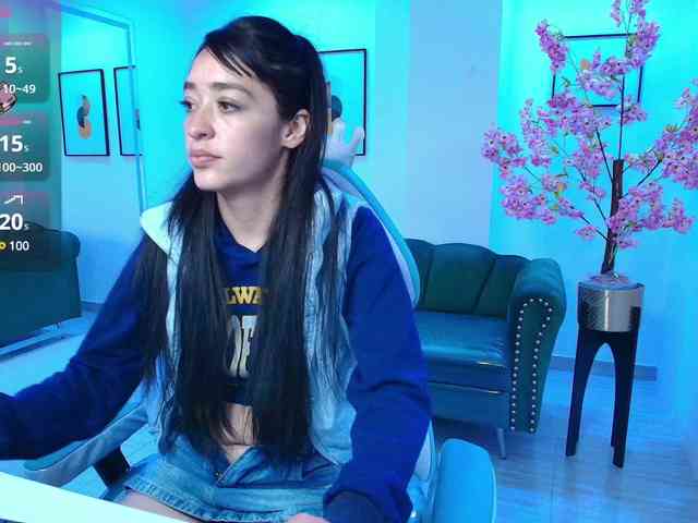 Nahomi-rousset webcam