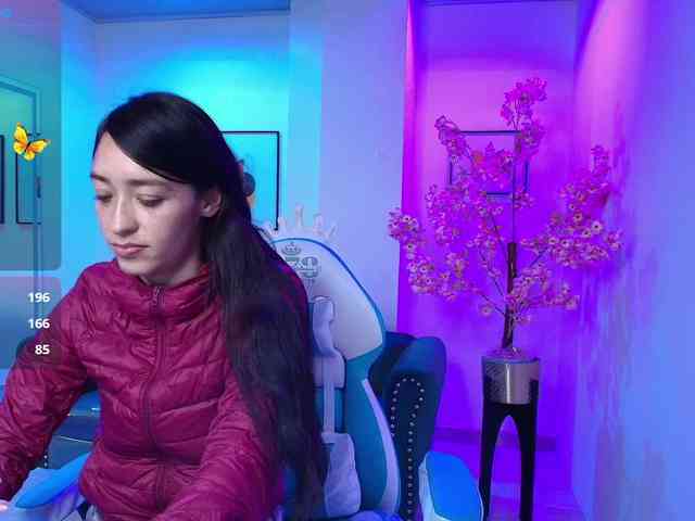 Nahomi-rousset webcam