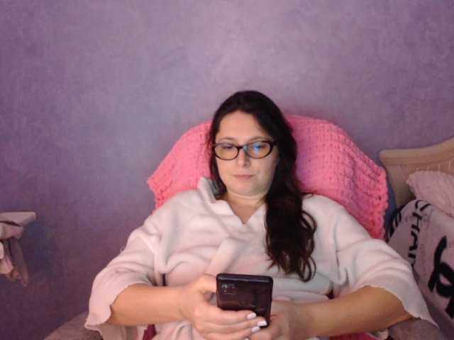 AmandaFresh24's BongaCams show and profile