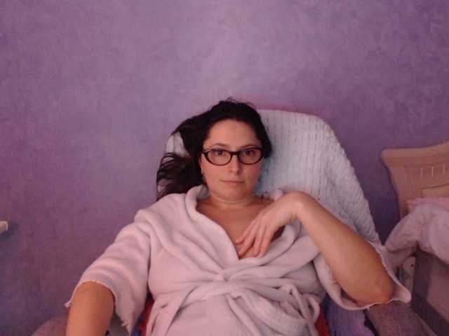 AmandaFresh24's BongaCams show and profile