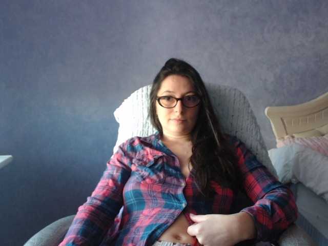 AmandaFresh24's BongaCams show and profile