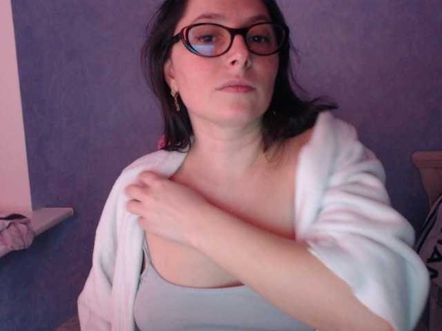 AmandaFresh24's BongaCams show and profile