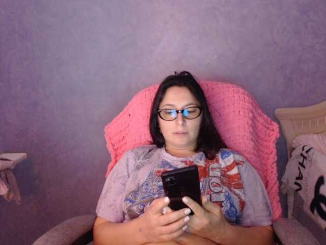 AmandaFresh24's BongaCams show and profile