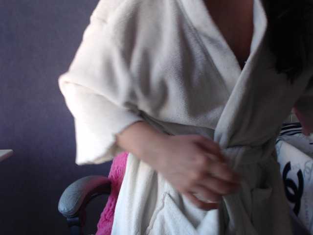 AmandaFresh24's BongaCams show and profile