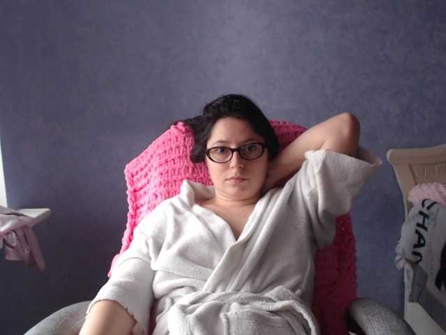 AmandaFresh24's BongaCams show and profile