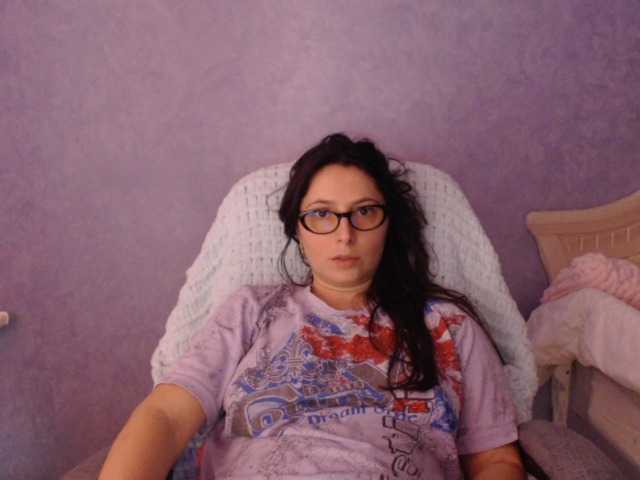 AmandaFresh24's BongaCams show and profile