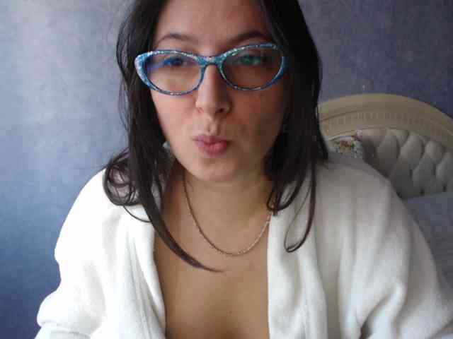 AmandaFresh24 webcam
