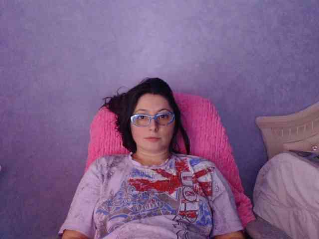 AmandaFresh24 webcam