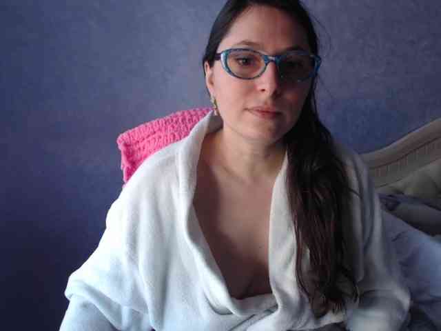 AmandaFresh24 webcam