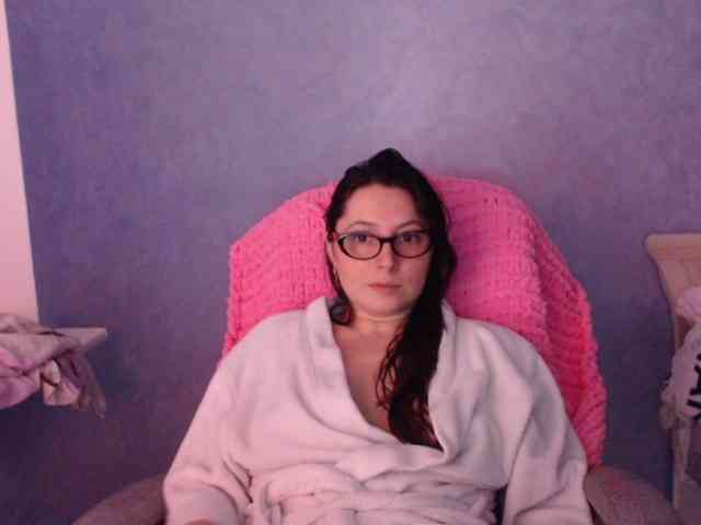 AmandaFresh24 Live Webcam on BongaCams