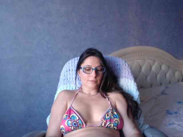 AmandaFresh24 webcam